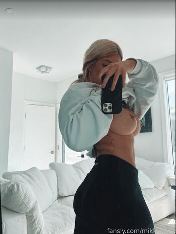 mikki-maarie_0028_s.jpg