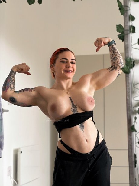 peta-lloyd-287-460px.jpg